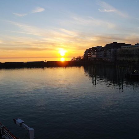 Apartment "Sun" Friedrichshafen Bagian luar foto