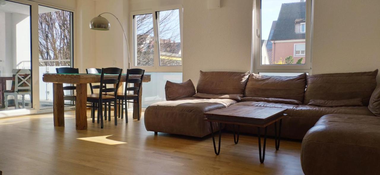 Apartment "Sun" Friedrichshafen Bagian luar foto